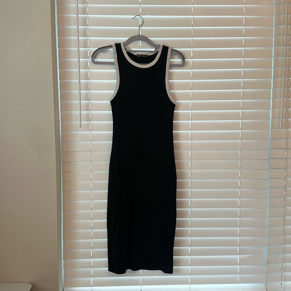 Zara Black & White Midi Fitted Dress